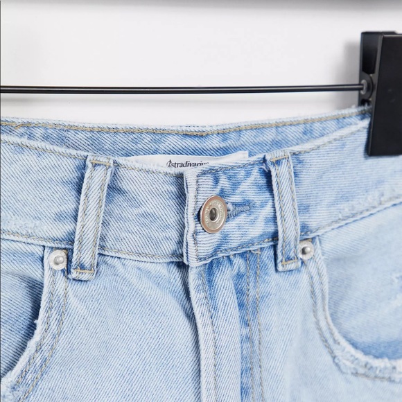 Denim shorts NWT - Picture 3 of 5